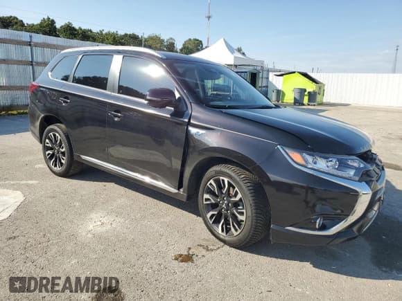 ✅ 2018 Mitsubishi Outlander SEL • VIN: JA4J24A5XJZ043347 • Lot: 72040375. Wystawiony na Copart z przebiegiem 53 668 mil. Bezpłatny archiwum sprzedaży aukcyjnych z USA i szczegółowy raport historii pojazdu na DreamBid. Zdjęcie 4.