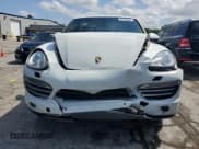 ✅ 2014 Porsche Cayenne • VIN: WP1AA2A27ELA97215 • Lot: 56784685. Listed on Copart with 154,813 mi. Free auction sales archive from the USA and detailed vehicle history report at DreamBid. Image 5.