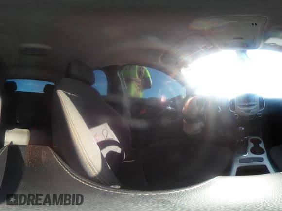 ✅ 2018 Chevrolet Cruze LS • VIN: 1G1BC5SM8J7135435 • Lot: 42811499. Listed on IAAI with 116,382 mi. Free auction sales archive from the USA and detailed vehicle history report at DreamBid. Image 18.