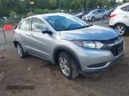 ✅ 2018 Honda HR-V LX • VIN: 3CZRU6H35JG710726 • Лот: 43045714. Опубликован ранее на IAAI с пробегом 57 636 миль. Бесплатный доступ к архиву аукционных продаж из США и подробный отчёт об истории автомобиля на DreamBid. Изображение 1.