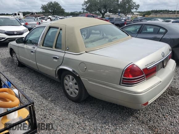 ✅ 2004 Mercury Grand Marquis LS Premium • VIN: 2MEFM75W34X681412 • Lot: 69825083. Listed on Copart with 88,003 mi. Free auction sales archive from the USA and detailed vehicle history report at DreamBid. Image 2.
