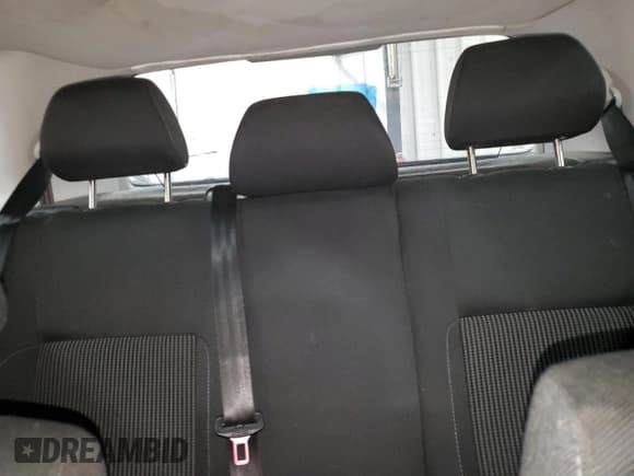 ✅ 2004 Volkswagen Golf GTI 1.8T • VIN: 9BWDE61J744021803 • Лот: 80793304. Опубликован ранее на Copart с пробегом 213 301 миль. Бесплатный доступ к архиву аукционных продаж из США и подробный отчёт об истории автомобиля на DreamBid. Изображение 10.