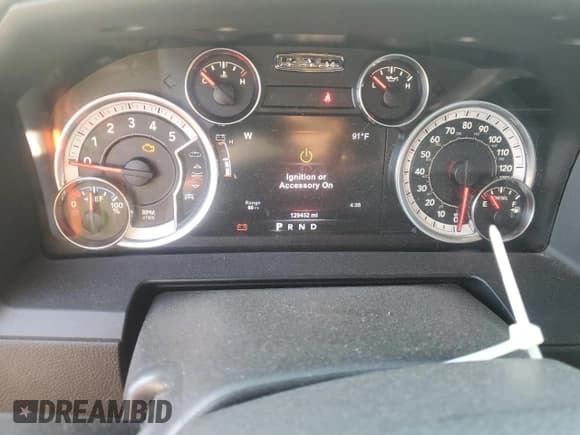 ✅ 2017 Ram 1500 Laramie • VIN: 1C6RR7VM3HS621208 • Lot: 78258444. Wystawiony na Copart z przebiegiem 129 452 mil. Bezpłatny archiwum sprzedaży aukcyjnych z USA i szczegółowy raport historii pojazdu na DreamBid. Zdjęcie 9.