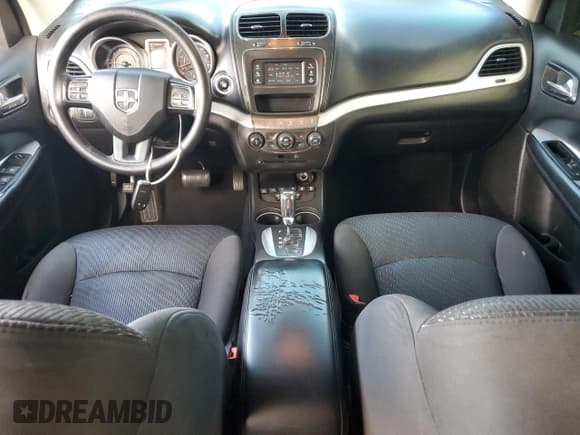 ✅ 2016 Dodge Journey SE • VIN: 3C4PDCAB0GT240358 • Lot: 86099105. Listed on Copart with 201,276 mi. Free auction sales archive from the USA and detailed vehicle history report at DreamBid. Image 8.