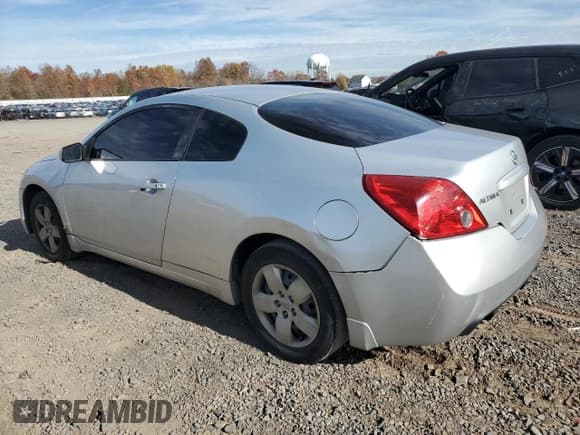 ✅ 2008 Nissan Altima S • VIN: 1N4AL24E28C277181 • Lot: 91017295. Listed on Copart with 204,052 mi. Free auction sales archive from the USA and detailed vehicle history report at DreamBid. Image 2.