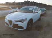 ✅ 2018 Alfa Romeo Stelvio Ti • VIN: ZASFAKBN9J7B76119 • Lot: 43527043. Wystawiony na IAAI z przebiegiem 114 605 mil. Bezpłatny archiwum sprzedaży aukcyjnych z USA i szczegółowy raport historii pojazdu na DreamBid. Zdjęcie 2.