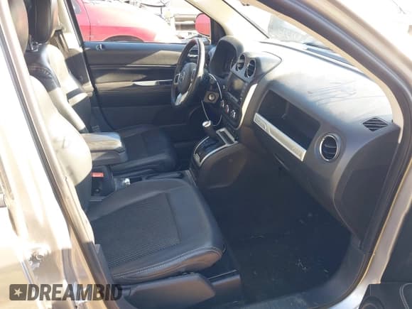 ✅ 2015 Jeep Compass High Altitude • VIN: 1C4NJDEB3FD208461 • Lot: 43538606. Listed on IAAI with 126,108 mi. Free auction sales archive from the USA and detailed vehicle history report at DreamBid. Image 5.