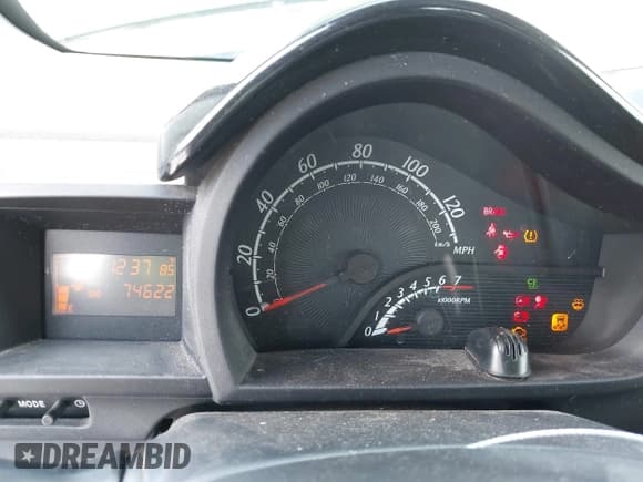 ✅ 2012 Scion iQ • VIN: JTNJJXB03CJ010720 • Лот: 42126161. Опубликован ранее на IAAI с пробегом 74 622 миль. Бесплатный доступ к архиву аукционных продаж из США и подробный отчёт об истории автомобиля на DreamBid. Изображение 7.