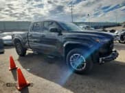 ✅ 2024 Toyota Tacoma TRD Sport • VIN: 3TMLB5JN6RM047445 • Lot: 84267215. Wystawiony na Copart z przebiegiem 26 504 mil. Bezpłatny archiwum sprzedaży aukcyjnych z USA i szczegółowy raport historii pojazdu na DreamBid. Zdjęcie 4.