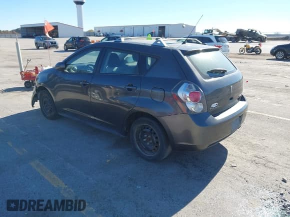 ✅ 2009 Pontiac Vibe • VIN: 5Y2SM67029Z425895 • Лот: 43603714. Опубликован ранее на IAAI с пробегом 301 722 миль. Бесплатный доступ к архиву аукционных продаж из США и подробный отчёт об истории автомобиля на DreamBid. Изображение 3.