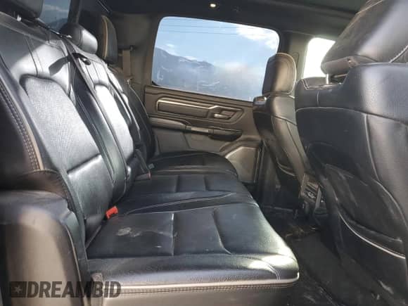 2019 Ram 1500 Limited z VIN 1C6SRFPT3KN907260, wystawiony jako Copart lot #68597555 z przebiegiem 127 663 mil mil oraz Szkoda całkowita • Salvage title. Historia ofert i sprzedaży dostępna na DreamBid. Obrazek 10.