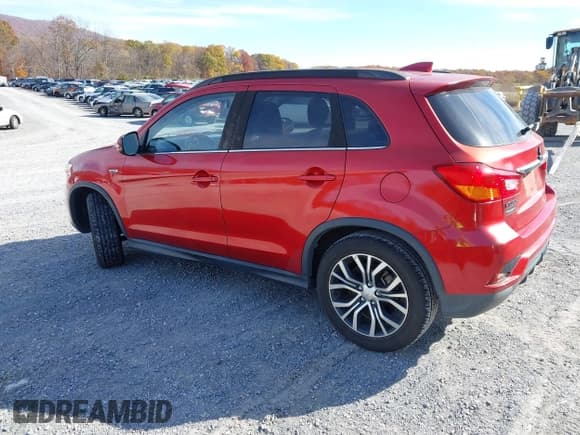 ✅ 2018 Mitsubishi Outlander SEL • VIN: JA4AP4AW0JU001292 • Lot: 43607558. Listed on IAAI with 71,392 mi. Free auction sales archive from the USA and detailed vehicle history report at DreamBid. Image 3.