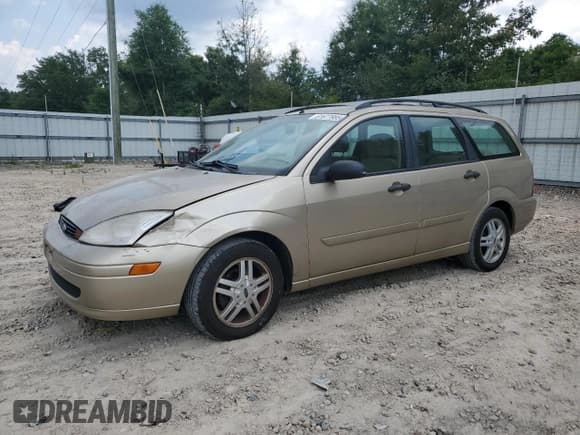 ✅ 2000 Ford Focus SE • VIN: 1FAFP36P7YW220648 • Лот: 61677985. Опубликован ранее на Copart с пробегом 141 550 миль. Бесплатный доступ к архиву аукционных продаж из США и подробный отчёт об истории автомобиля на DreamBid. Изображение 1.