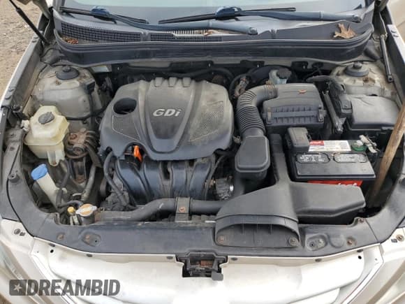 ✅ 2011 Hyundai Sonata GLS • VIN: 5NPEB4AC0BH273557 • Lot: 71782744. Wystawiony na Copart z przebiegiem Nie podano. Bezpłatny archiwum sprzedaży aukcyjnych z USA i szczegółowy raport historii pojazdu na DreamBid. Zdjęcie 11.