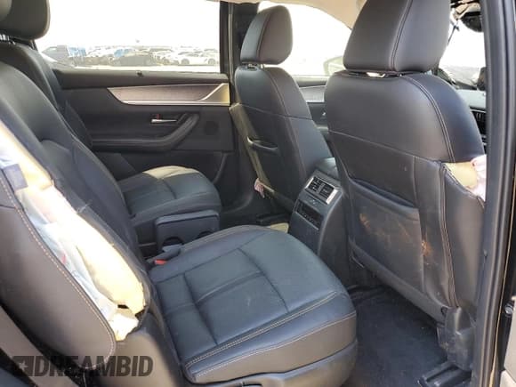 ✅ 2024 Mazda CX-90 Premium • VIN: JM3KKDHD9R1110125 • Lot: 67800905. Wystawiony na Copart z przebiegiem 34 802 mil. Bezpłatny archiwum sprzedaży aukcyjnych z USA i szczegółowy raport historii pojazdu na DreamBid. Zdjęcie 11.