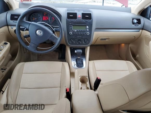 ✅ 2006 Volkswagen Jetta 2.5L • VIN: 3VWRG71K46M649069 • Лот: 44103445. Опубликован ранее на Copart с пробегом 192 214 миль. Бесплатный доступ к архиву аукционных продаж из США и подробный отчёт об истории автомобиля на DreamBid. Изображение 8.