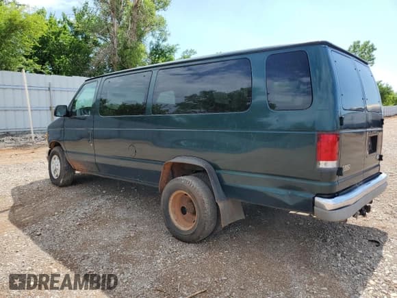 ✅ 2000 Ford Econoline Passenger XL • VIN: 1FBSS31L5YHA98957 • Lot: 56466624. Listed on Copart with 102,350 mi. Free auction sales archive from the USA and detailed vehicle history report at DreamBid. Image 2.