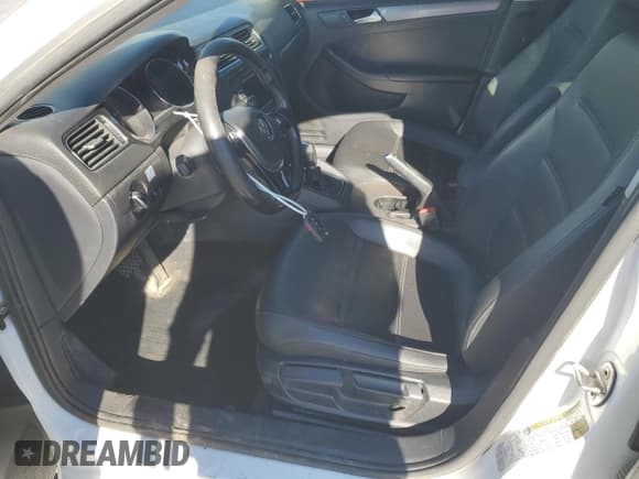 ✅ 2015 Volkswagen Jetta S • VIN: 3VWLA7AJ5FM266451 • Lot: 86798805. Listed on Copart with 241,073 mi. Free auction sales archive from the USA and detailed vehicle history report at DreamBid. Image 7.