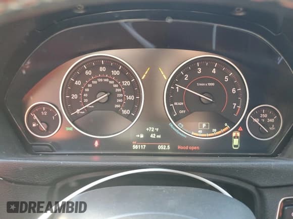 ✅ 2019 BMW 4 Series 430i • VIN: WBA4J1C56KBM13847 • Lot: 86896645. Listed on Copart with 56,117 mi. Free auction sales archive from the USA and detailed vehicle history report at DreamBid. Image 9.