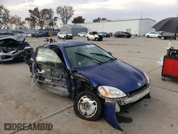 ✅ 2003 Honda Insight • VIN: JHMZE14733T000310 • Lot: 83232164. Wystawiony na Copart z przebiegiem 116 183 mil. Bezpłatny archiwum sprzedaży aukcyjnych z USA i szczegółowy raport historii pojazdu na DreamBid. Zdjęcie 4.