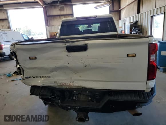 ✅ 2021 Chevrolet Silverado 2500HD Work Truck • VIN: 1GC1YLE78MF125948 • Lot: 67631825. Wystawiony na Copart z przebiegiem 149 113 mil. Bezpłatny archiwum sprzedaży aukcyjnych z USA i szczegółowy raport historii pojazdu na DreamBid. Zdjęcie 6.