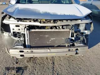 ✅ 2006 Chevrolet Equinox LT • VIN: 2CNDL73F566160856 • Лот: 41379566. Опубликован ранее на IAAI с пробегом 131 438 миль. Бесплатный доступ к архиву аукционных продаж из США и подробный отчёт об истории автомобиля на DreamBid. Изображение 6.