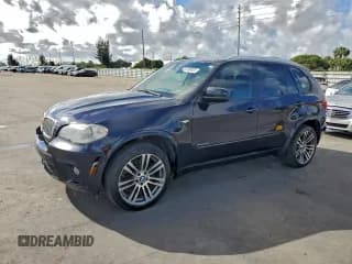 ✅ 2013 BMW X5 xDrive50i • VIN: 5UXZV8C59D0C17116 • Lot: 94706025. Listed on Copart with 130,610 mi. Free auction sales archive from the USA and detailed vehicle history report at DreamBid. Image 1.