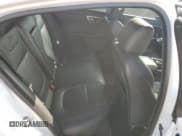 ✅ 2013 Jaguar XF • VIN: SAJWA8JC7DMS77243 • Lot: 77583544. Wystawiony na Copart z przebiegiem Nie podano. Bezpłatny archiwum sprzedaży aukcyjnych z USA i szczegółowy raport historii pojazdu na DreamBid. Zdjęcie 10.