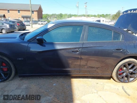 ✅ 2017 Dodge Charger Daytona 340 • VIN: 2C3CDXCTXHH560782 • Lot: 42109565. Wystawiony na IAAI z przebiegiem 147 818 mil. Bezpłatny archiwum sprzedaży aukcyjnych z USA i szczegółowy raport historii pojazdu na DreamBid. Zdjęcie 14.