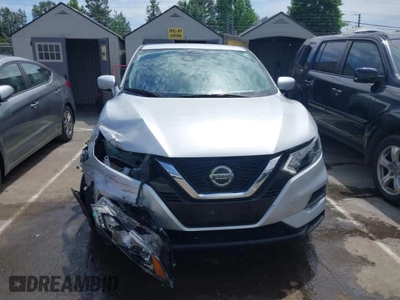✅ 2022 Nissan Rogue S • VIN: JN1BJ1AW7NW476395 • Lot: 42274811. Listed on IAAI with 53,165 mi. Free auction sales archive from the USA and detailed vehicle history report at DreamBid. Image 12.