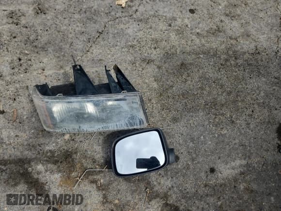 ✅ 2005 Chevrolet Colorado 1SC LS Z85 • VIN: 1GCDT136958163818 • Лот: 63475945. Опубликован ранее на Copart с пробегом Не указан. Бесплатный доступ к архиву аукционных продаж из США и подробный отчёт об истории автомобиля на DreamBid. Изображение 12.