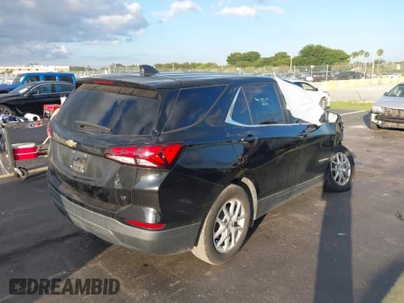 ✅ 2022 Chevrolet Equinox LT • VIN: 2GNAXKEVXN6105652 • Lot: 43604463. Wystawiony na IAAI z przebiegiem 132 719 mil. Bezpłatny archiwum sprzedaży aukcyjnych z USA i szczegółowy raport historii pojazdu na DreamBid. Zdjęcie 4.