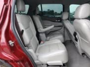 ✅ 2017 GMC Acadia SLT • VIN: 1GKKNNLS2HZ288359 • Lot: 71074435. Listed on Copart with 172,874 mi. Free auction sales archive from the USA and detailed vehicle history report at DreamBid. Image 11.