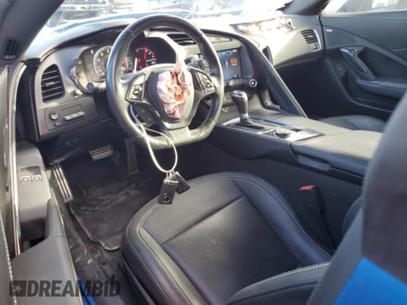 ✅ 2016 Chevrolet Corvette Z51 2LT • VIN: 1G1YK2D77G5118052 • Lot: 85485835. Wystawiony na Copart z przebiegiem 46 488 mil. Bezpłatny archiwum sprzedaży aukcyjnych z USA i szczegółowy raport historii pojazdu na DreamBid. Zdjęcie 8.