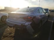 ✅ 2017 Hyundai Sonata SE • VIN: KMHE24L10HA060440 • Lot: 68864442. Wystawiony na Copart z przebiegiem 97 674 mil. Bezpłatny archiwum sprzedaży aukcyjnych z USA i szczegółowy raport historii pojazdu na DreamBid. Zdjęcie 3.