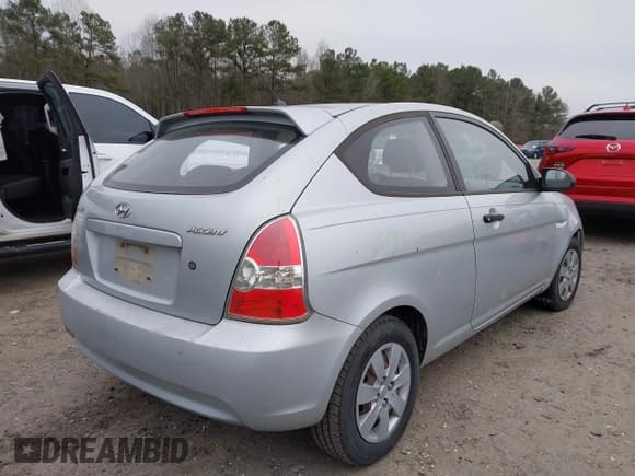 ✅ 2008 Hyundai Accent GS • VIN: KMHCM36C88U059897 • Лот: 41380485. Опубликован ранее на IAAI с пробегом 145 048 миль. Бесплатный доступ к архиву аукционных продаж из США и подробный отчёт об истории автомобиля на DreamBid. Изображение 4.