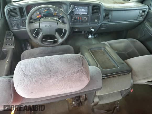 2004 GMC Sierra 1500 SLE with VIN 1GTEC19V54Z261403, listed as a Copart auction lot 66872195 with 224,988 mi miles and Salvage title. Bid and sale history available at DreamBid. Image 8.