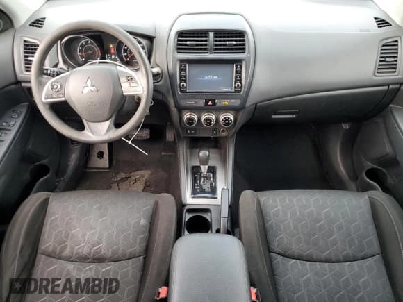 ✅ 2020 Mitsubishi Outlander ES • VIN: JA4AP3AUXLU009332 • Lot: 93838545. Listed on Copart with 147,402 mi. Free auction sales archive from the USA and detailed vehicle history report at DreamBid. Image 8.