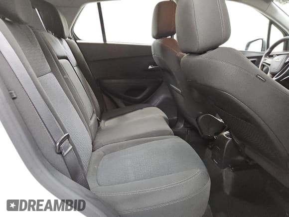 ✅ 2021 Chevrolet Trax LS • VIN: KL7CJKSM5MB369708 • Lot: 92041205. Listed on Copart with 98,642 mi. Free auction sales archive from the USA and detailed vehicle history report at DreamBid. Image 10.