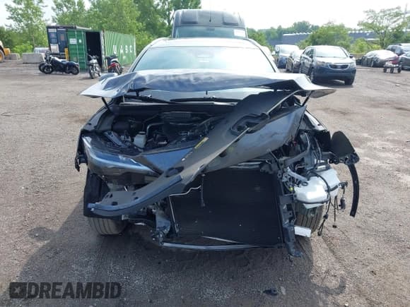 ✅ 2024 Lexus RX 350 • VIN: 2T2BAMCA6RC064611 • Лот: 42604032. Опубликован ранее на IAAI с пробегом 10 895 миль. Бесплатный доступ к архиву аукционных продаж из США и подробный отчёт об истории автомобиля на DreamBid. Изображение 6.