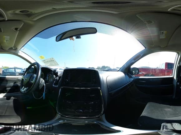 ✅ 2011 Dodge Grand Caravan Crew • VIN: 2D4RN5DG4BR657778 • Lot: 43113119. Wystawiony na IAAI z przebiegiem 181 335 mil. Bezpłatny archiwum sprzedaży aukcyjnych z USA i szczegółowy raport historii pojazdu na DreamBid. Zdjęcie 18.