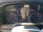 ✅ 2021 Chevrolet Silverado 1500 Custom • VIN: 3GCPYBEK5MG212584 • Lot: 76586164. Wystawiony na Copart z przebiegiem 107 432 mil. Bezpłatny archiwum sprzedaży aukcyjnych z USA i szczegółowy raport historii pojazdu na DreamBid. Zdjęcie 9.