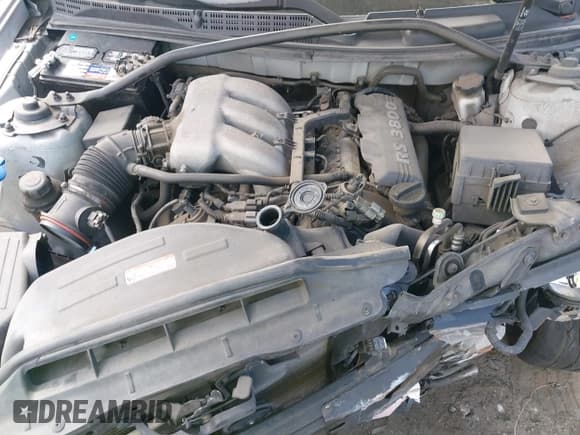 ✅ 2012 Hyundai Genesis Coupe Grand Touring • VIN: KMHHU6KH6CU078224 • Lot: 42296970. Wystawiony na IAAI z przebiegiem 219 828 mil. Bezpłatny archiwum sprzedaży aukcyjnych z USA i szczegółowy raport historii pojazdu na DreamBid. Zdjęcie 10.