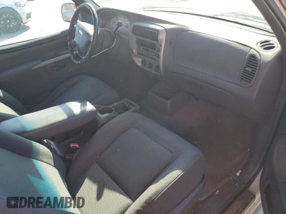 ✅ 2001 Ford Explorer Sport • VIN: 1FMYU60E01UC72303 • Лот: 77102394. Опубликован ранее на Copart с пробегом 184 821 миль. Бесплатный доступ к архиву аукционных продаж из США и подробный отчёт об истории автомобиля на DreamBid. Изображение 8.