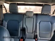 ✅ 2021 Ford Bronco • VIN: 1FMEE5DP8MLA91160 • Lot: 64061855. Wystawiony na Copart z przebiegiem 60 515 mil. Bezpłatny archiwum sprzedaży aukcyjnych z USA i szczegółowy raport historii pojazdu na DreamBid. Zdjęcie 10.