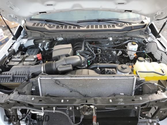 ✅ 2024 Ford F-250 • VIN: 1FT8X2BN8REC02202 • Lot: 79477304. Wystawiony na Copart z przebiegiem 16 581 mil. Bezpłatny archiwum sprzedaży aukcyjnych z USA i szczegółowy raport historii pojazdu na DreamBid. Zdjęcie 11.