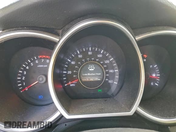 ✅ 2014 Kia Optima LX • VIN: KNAGM4A71E5464332 • Lot: 95200815. Wystawiony na Copart z przebiegiem 142 749 mil. Bezpłatny archiwum sprzedaży aukcyjnych z USA i szczegółowy raport historii pojazdu na DreamBid. Zdjęcie 9.