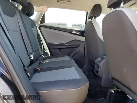 ✅ 2024 Volkswagen Taos S • VIN: 3VV8X7B27RM021610 • Лот: 72465984. Опубликован ранее на Copart с пробегом 9 520 миль. Бесплатный доступ к архиву аукционных продаж из США и подробный отчёт об истории автомобиля на DreamBid. Изображение 11.