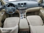 ✅ 2009 Toyota Highlander • VIN: JTEDA41A492003669 • Lot: 89808885. Listed on Copart with 167,829 mi. Free auction sales archive from the USA and detailed vehicle history report at DreamBid. Image 8.