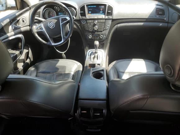 ✅ 2013 Buick Regal • VIN: 2G4GR5ER4D9248073 • Lot: 61992135. Listed on Copart with 114,539 mi. Free auction sales archive from the USA and detailed vehicle history report at DreamBid. Image 8.